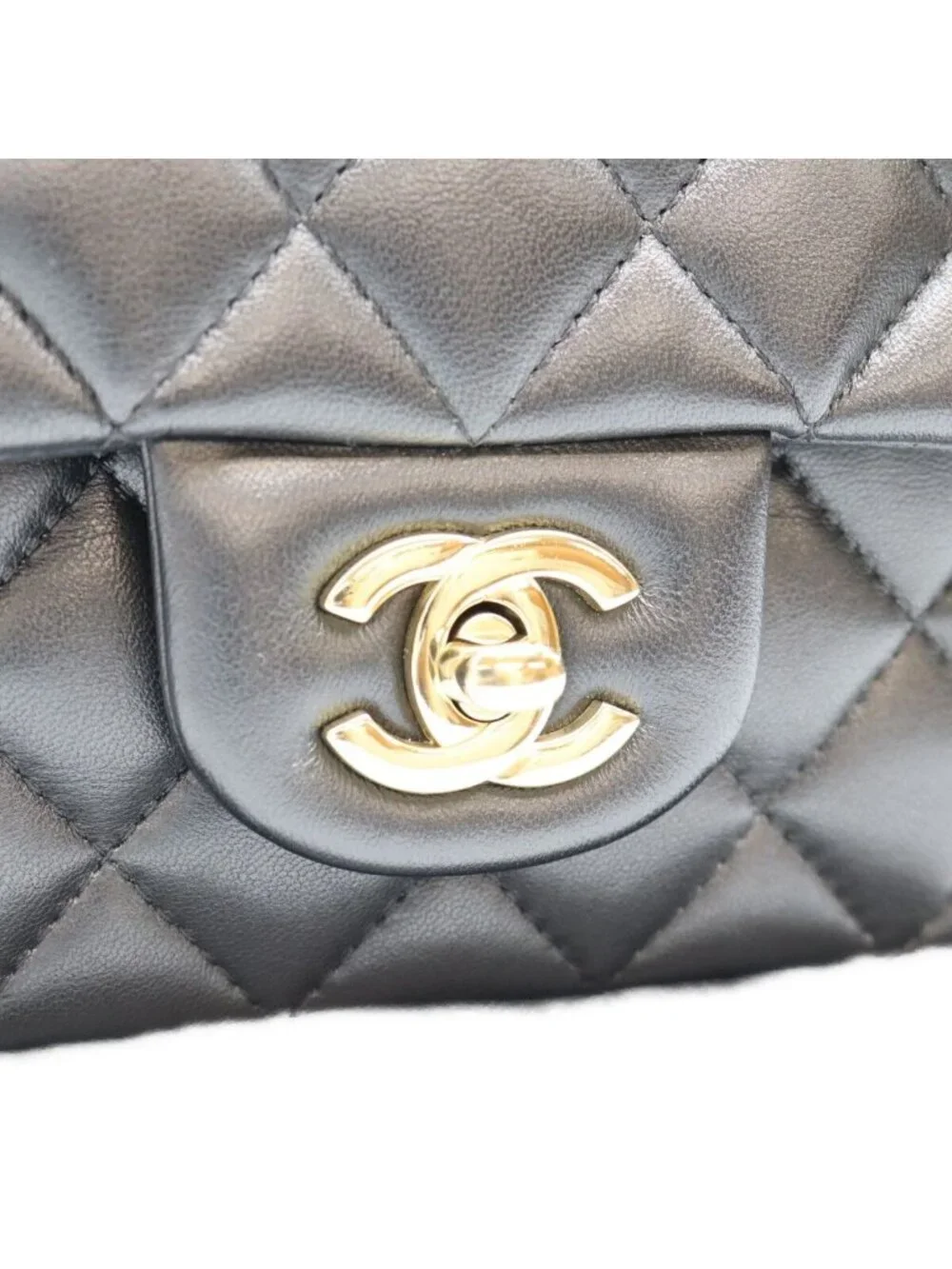Chanel type as2431